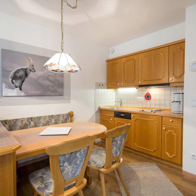 Landhaus Barbara Ferienwohnungen - One-Bedroom Apartment - 5