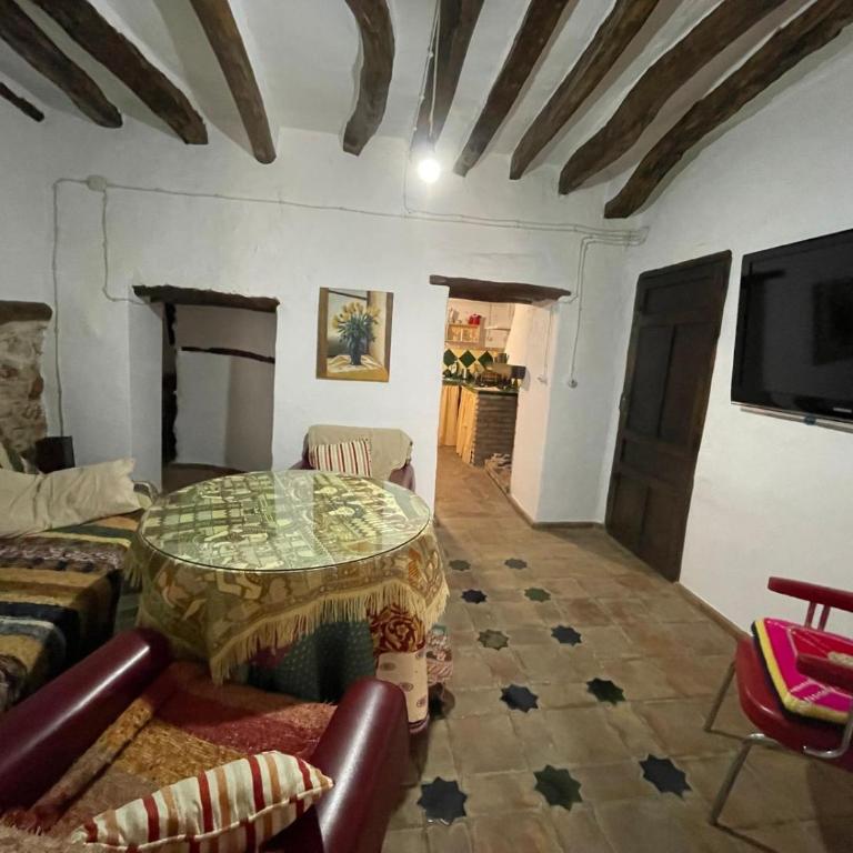 Casa Las Cuadras - Two-Bedroom House - 13