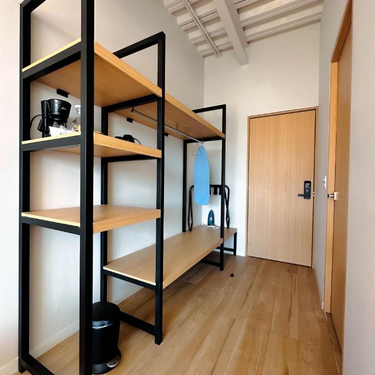 Olson Hotel Real Acueducto - Quadruple Room with Balcony - 5