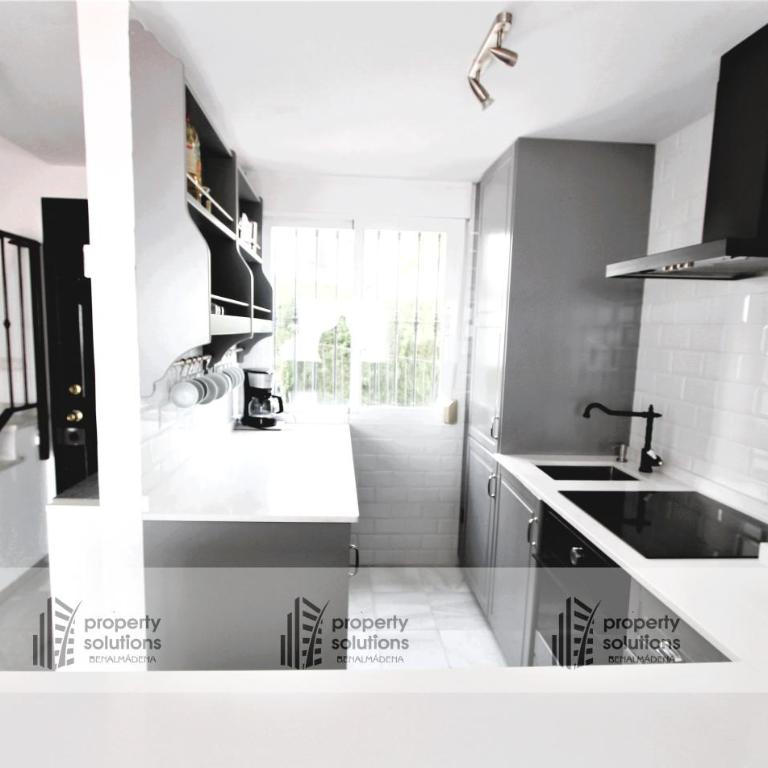 Lomas de Mena 20 - Ático con vistas al mar - Barbacoa y Piscina- PARKING GRATIS -EXCELENTE CONEXIÓN WIFI - Two-Bedroom Apartment - 10