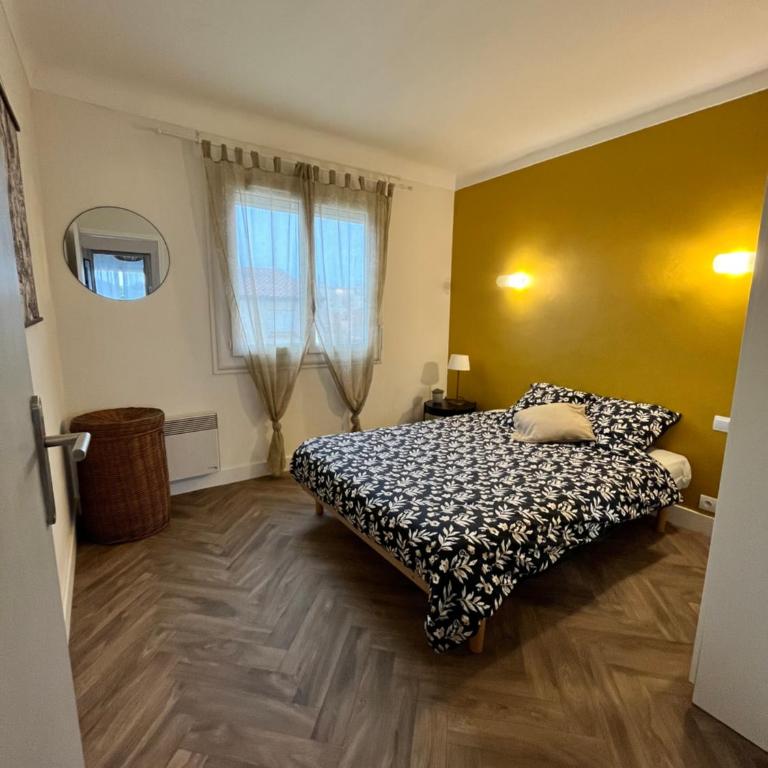Séjour en famille no stress ! 2 chambres, équipement bébé, plage et marché à pied - Appartement 2 Chambres - 16