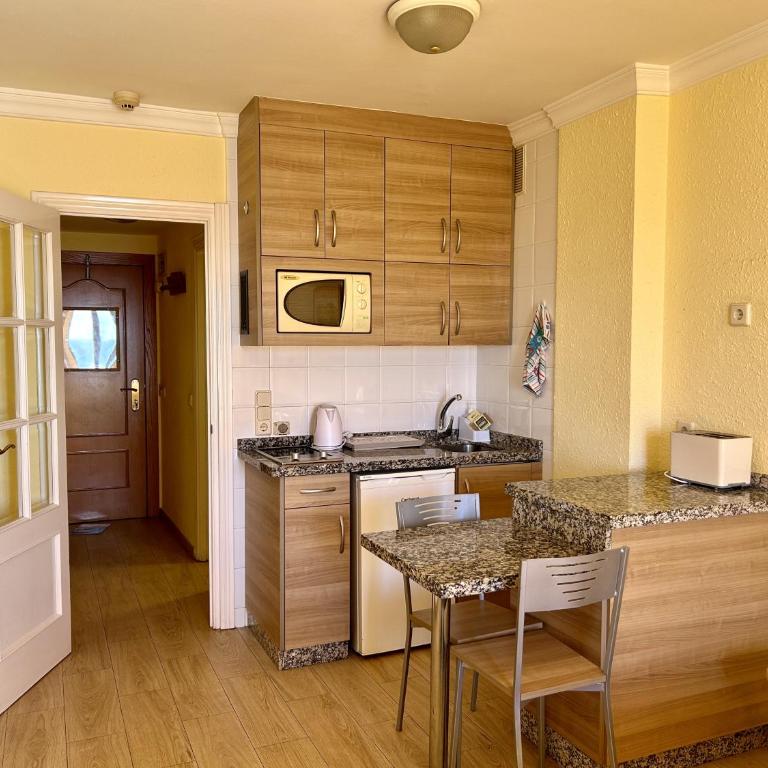 Stella Maris Estrella del Mar Ecobeach Fuengirola - Apartamento Estudio - 6
