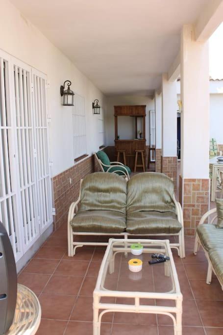 Chalet a 100m de la playa - Villa - 3