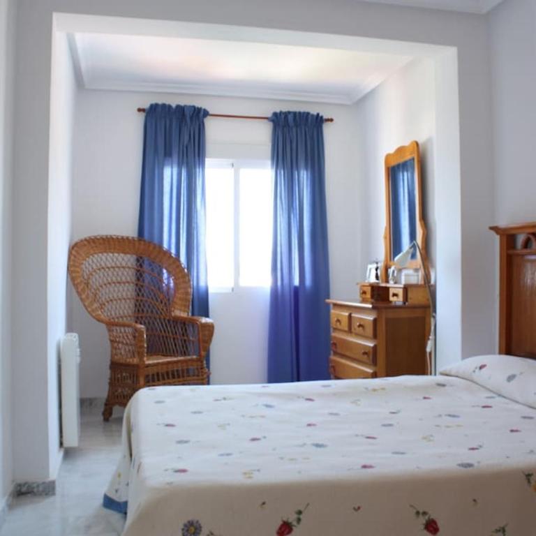 Chalet a 100m de la playa - Villa - 18