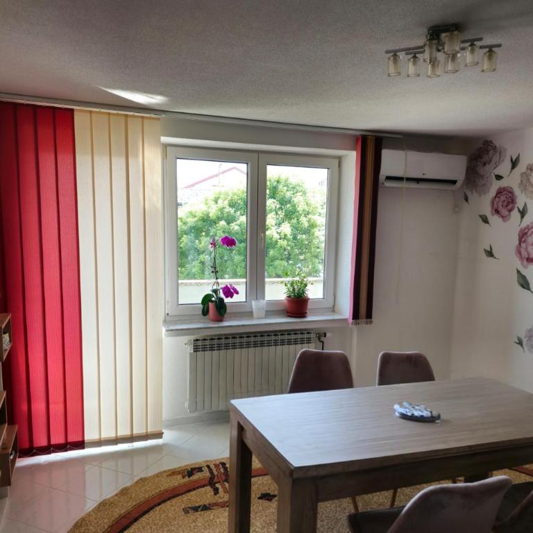 Loorus - Two-Bedroom Apartment - 4
