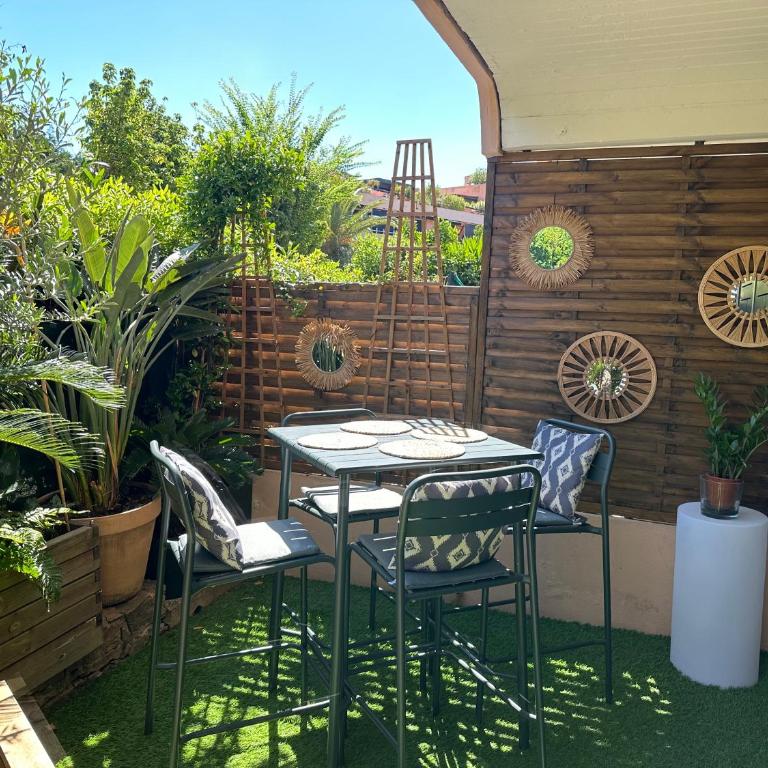 Saint Tropez centre parking et jardin privé inclus - Appartement avec Terrasse - 24