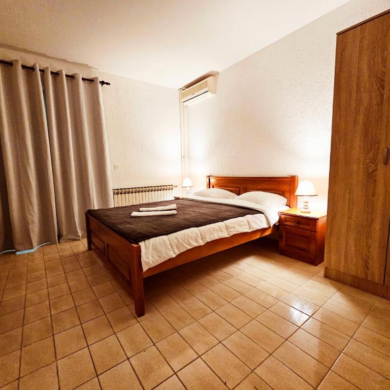 Bravo Plus - Two-Bedroom Apartment with Garden View - 4