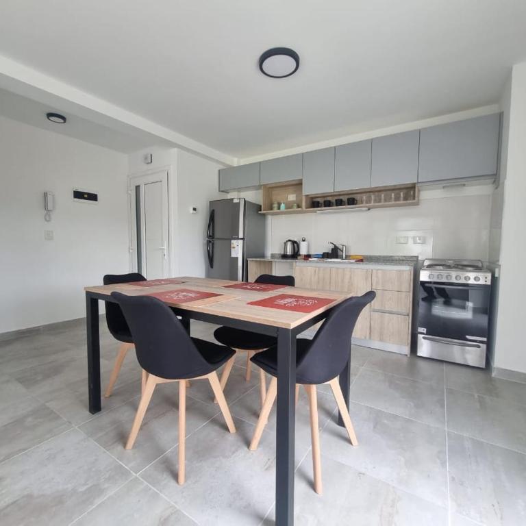 Atardecer Sur Hipólito Irigoyen - Apartamento de 1 dormitorio - 1