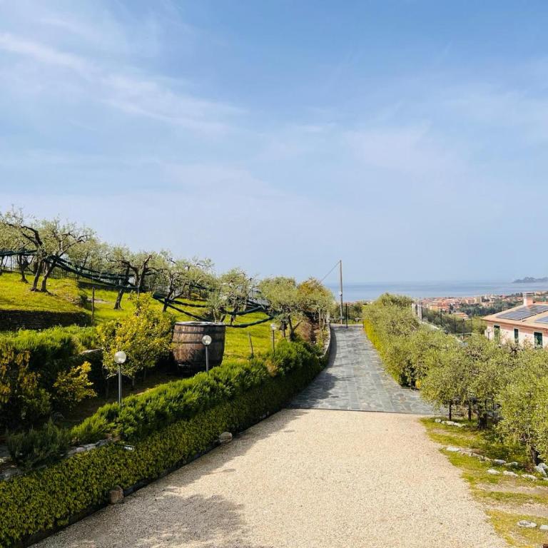 Agri Suite with jacuzzi - La Bilaia - Suite con vistas al mar - 32