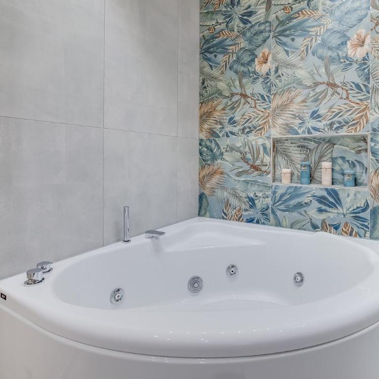 Love Suite by Biddizzi Rari - Suite romantica con Vasca Idromassaggio privata - One-Bedroom House - 19
