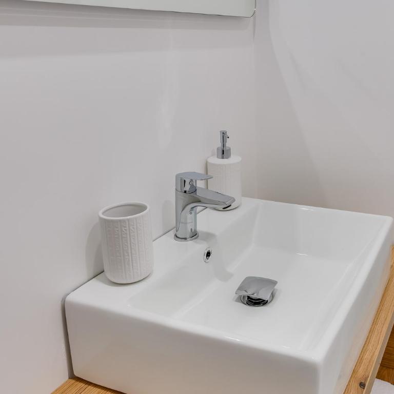 Love Suite by Biddizzi Rari - Suite romantica con Vasca Idromassaggio privata - One-Bedroom House - 34