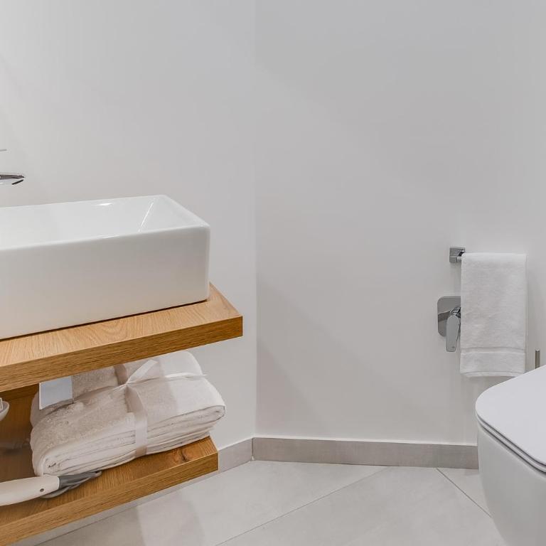 Love Suite by Biddizzi Rari - Suite romantica con Vasca Idromassaggio privata - One-Bedroom House - 32