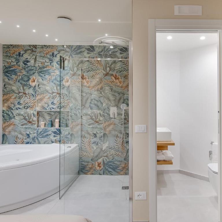 Love Suite by Biddizzi Rari - Suite romantica con Vasca Idromassaggio privata - One-Bedroom House - 21