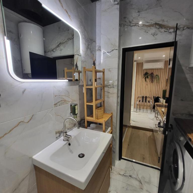 Luxury Central Square Apartment 2214 - Apartman sa 1 Spavaćom Sobom - 25