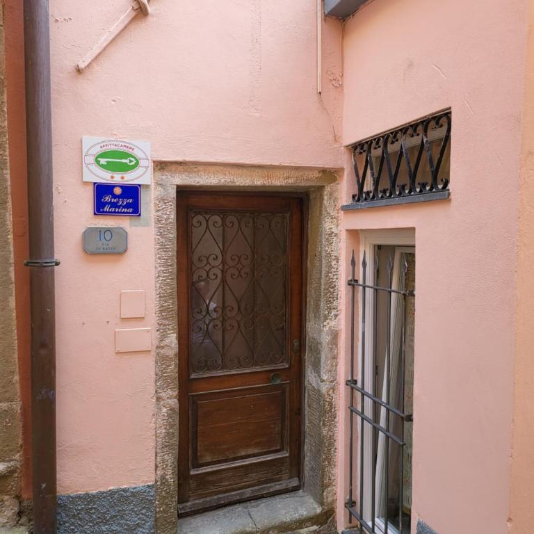 Brezza Marina - Large Double Room - 1