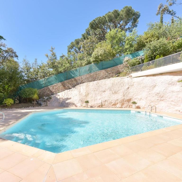 1-Br apartment calm sea view pool and parking garage - Appartement - 3