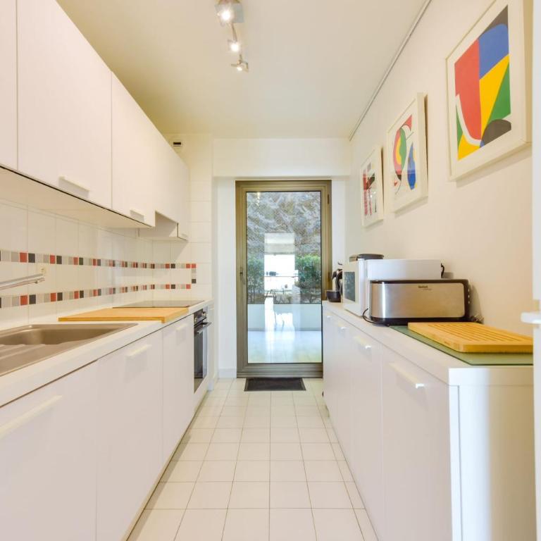 1-Br apartment calm sea view pool and parking garage - Appartement - 12