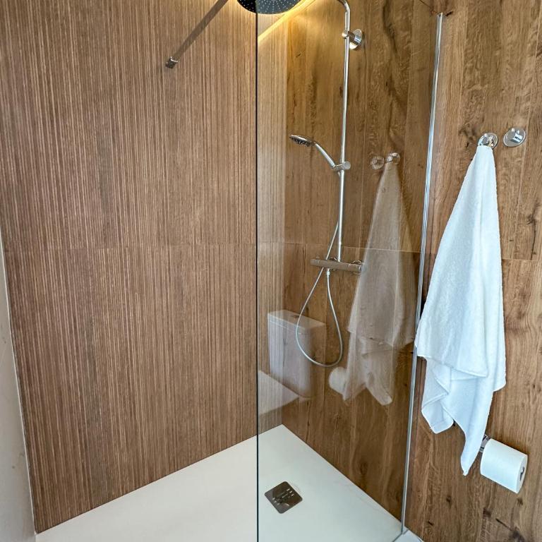 Sun Island - Two-Bedroom Apartment - 9