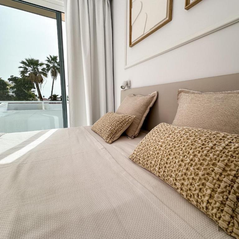 Sun Island - Two-Bedroom Apartment - 3