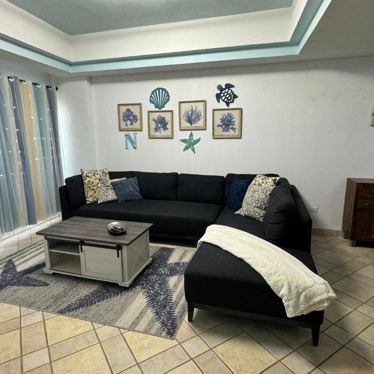 Las Palmas Resort - Standard Double Suite - 3