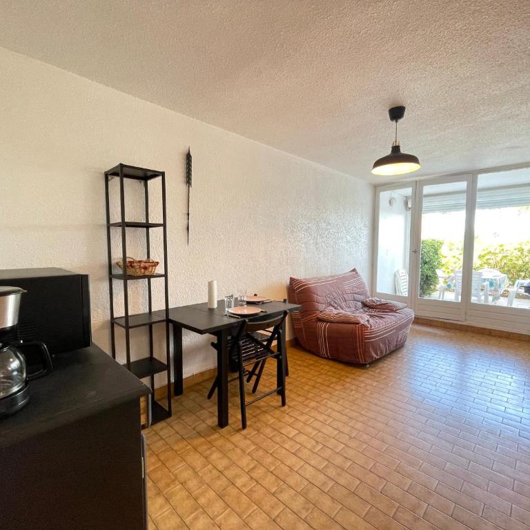 Appartement 2 pièces face à la mer avec terrasse, parking privé et wifi à Sète - FR-1-338-526 - Apartment - 15