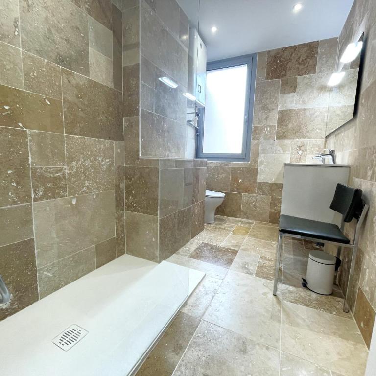 Studio confortable avec vue mer, loggia, animaux acceptés et parking privatif - FR-1-309-75 - One-Bedroom Apartment - 6