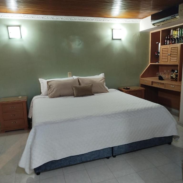 Valle Suites, la Mejor Ubicación - Habitación Doble Deluxe Superior - 1 o 2 camas - 12