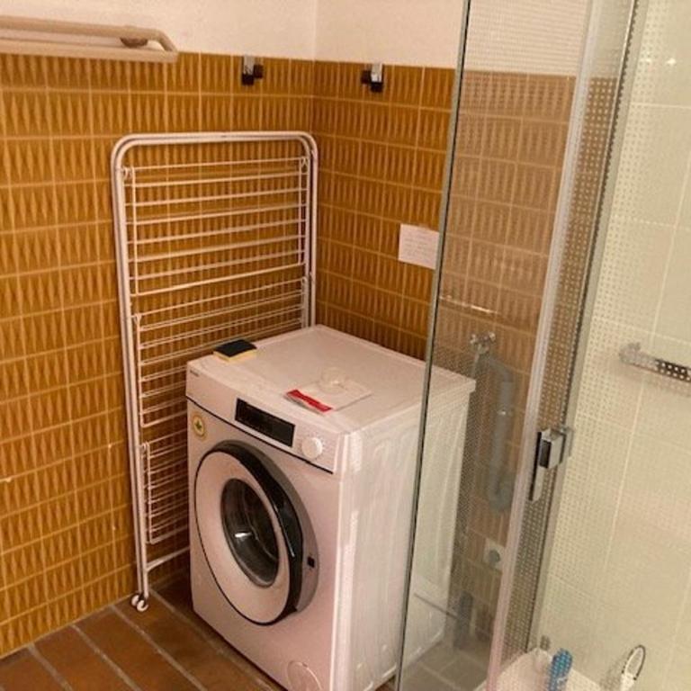 Appartement climatisé centre-ville Le Lavandou avec parking privé - FR-1-308-193 - Apartamento - 13
