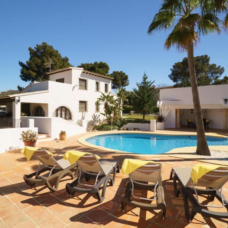 Villa de lujo con piscina privada y vistas al valle, a 500m de Playa Ampolla, en Moraira - HISP-216-214 - Villa - 4