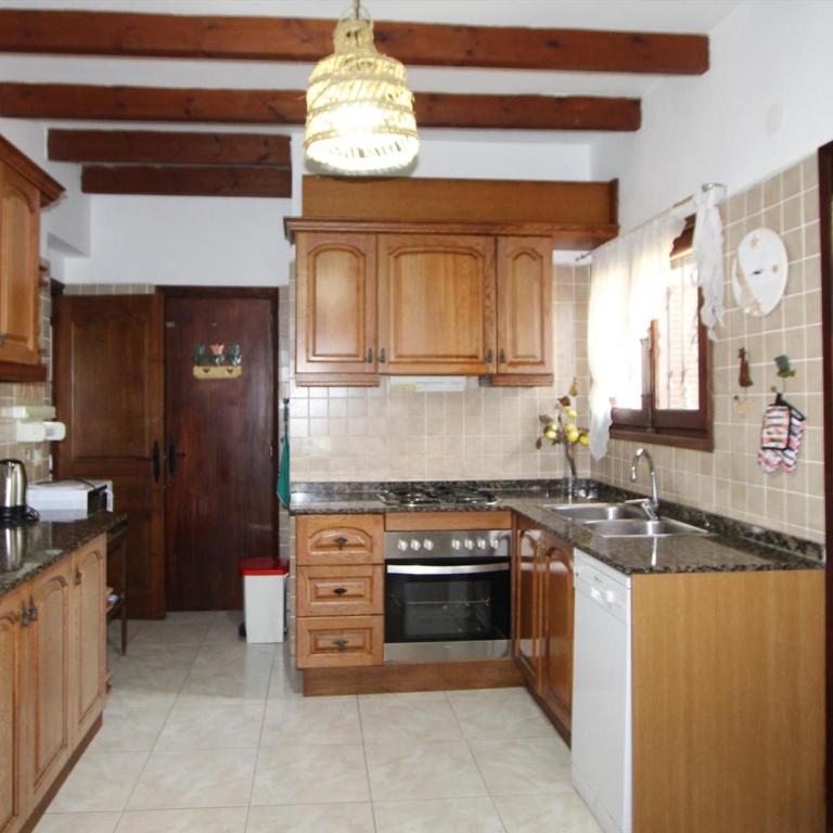 Villa clásica con piscina privada, cerca de la playa y comodidades - HISP-216-205 - Villa - 14