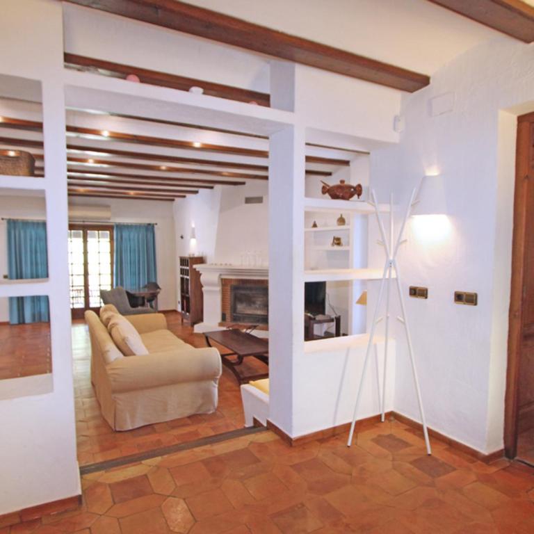 Villa de lujo con piscina privada y vistas al valle, a 500m de Playa Ampolla, en Moraira - HISP-216-214 - Villa - 24