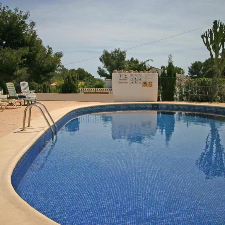 Casa clásica con piscina comunal, jardín y cerca de la playa en Moraira para 6 personas - HISP-216-212 - Villa - 3