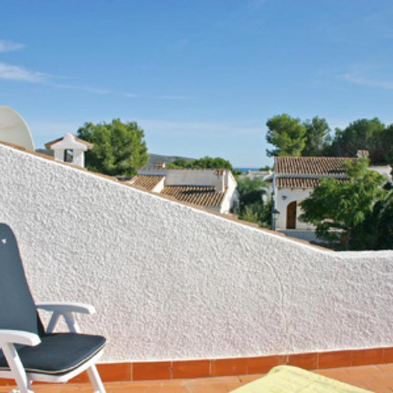 Casa clásica con piscina comunal, jardín y cerca de la playa en Moraira para 6 personas - HISP-216-212 - Villa - 6