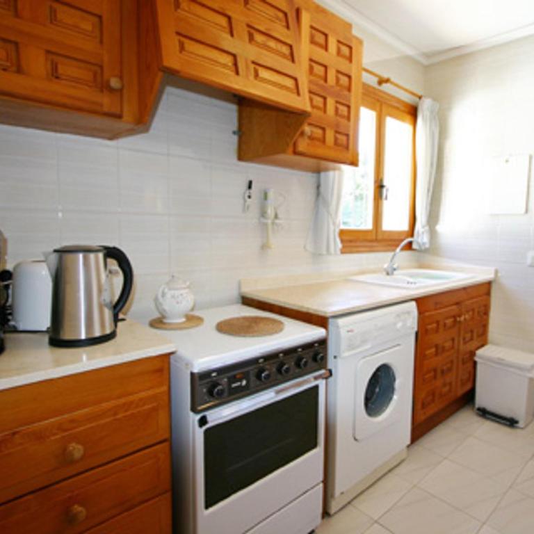 Casa clásica con piscina comunal, jardín y cerca de la playa en Moraira para 6 personas - HISP-216-212 - Villa - 15