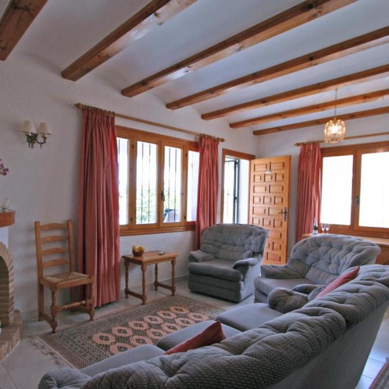 Casa clásica con piscina comunal, jardín y cerca de la playa en Moraira para 6 personas - HISP-216-212 - Villa - 23
