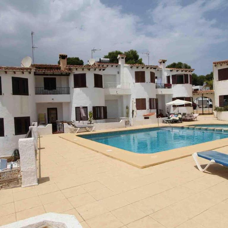 Acogedora casa en Moraira con piscina comunitaria, cerca de la playa, ideal para familias y amigos - HISP-216-222 - Casa - 2