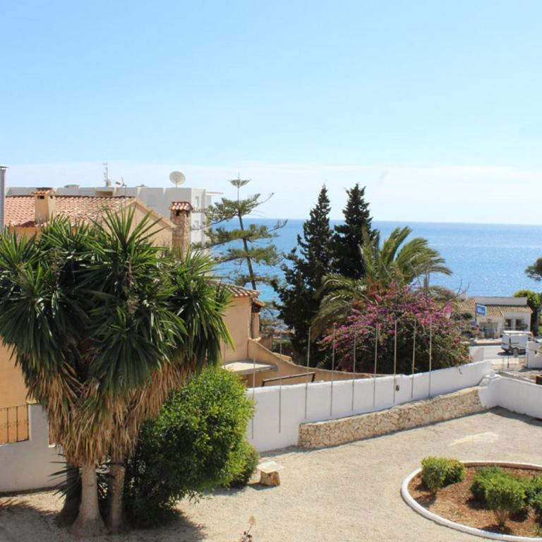 Acogedora casa en Moraira con piscina comunitaria, cerca de la playa, ideal para familias y amigos - HISP-216-222 - Casa - 5