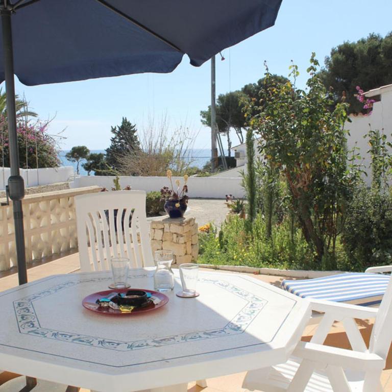 Acogedora casa en Moraira con piscina comunitaria, cerca de la playa, ideal para familias y amigos - HISP-216-222 - Casa - 8