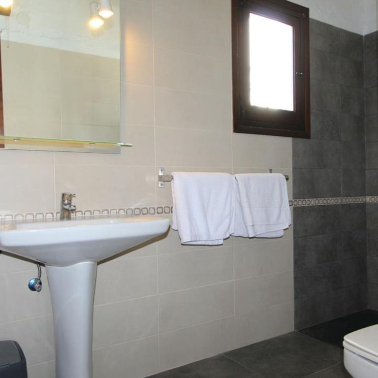 Acogedora casa en Moraira con piscina comunitaria, cerca de la playa, ideal para familias y amigos - HISP-216-222 - Casa - 16