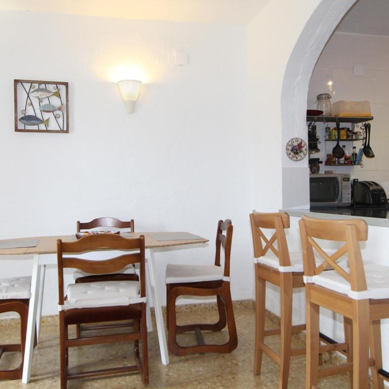 Casa rústica en Moraira con piscina comunitaria y cerca de la playa - HISP-216-221 - Casa - 9