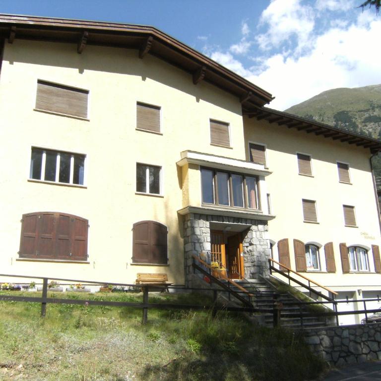 Chesa Muragls - Apartment mit Blick auf die Berge - 2
