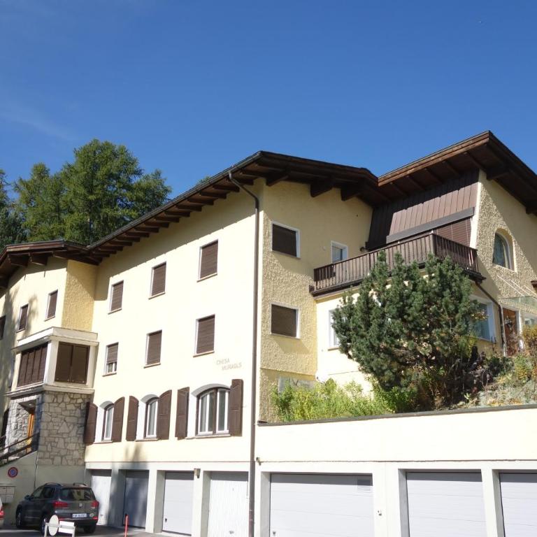 Chesa Muragls - Apartment mit Blick auf die Berge - 1