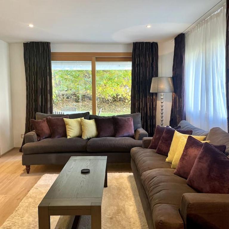 Spacious Family Apt Flims close to Lake Cauma - Apartment - 43