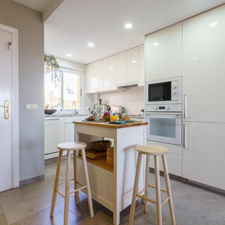 Calahonda Royale Seaview Suite - Happy Rentals - Apartamento con terraza - 5
