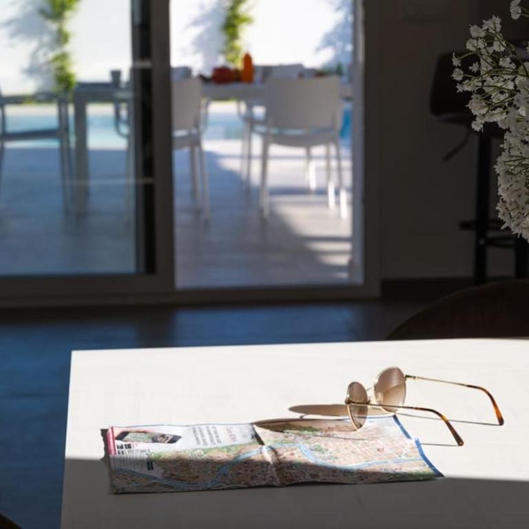 VillaTalè with private Swimming pool. Within walking distance of the beach. - Villa - 33