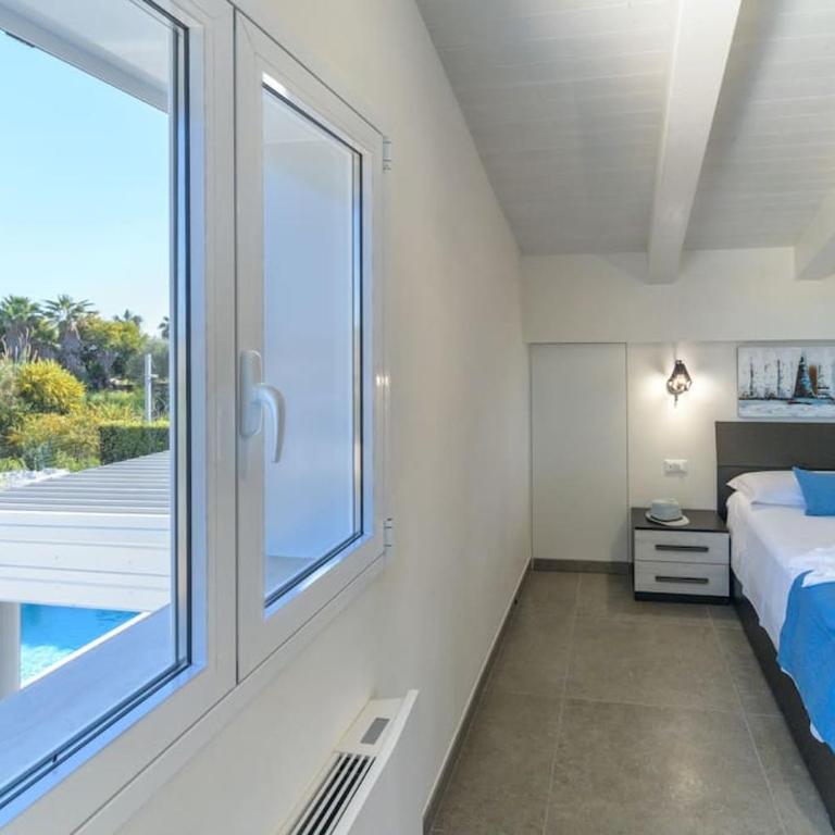 VillaTalè with private Swimming pool. Within walking distance of the beach. - Villa - 50