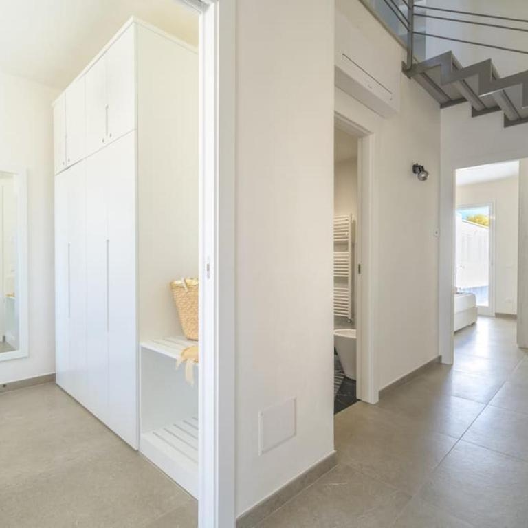 VillaTalè with private Swimming pool. Within walking distance of the beach. - Villa - 39