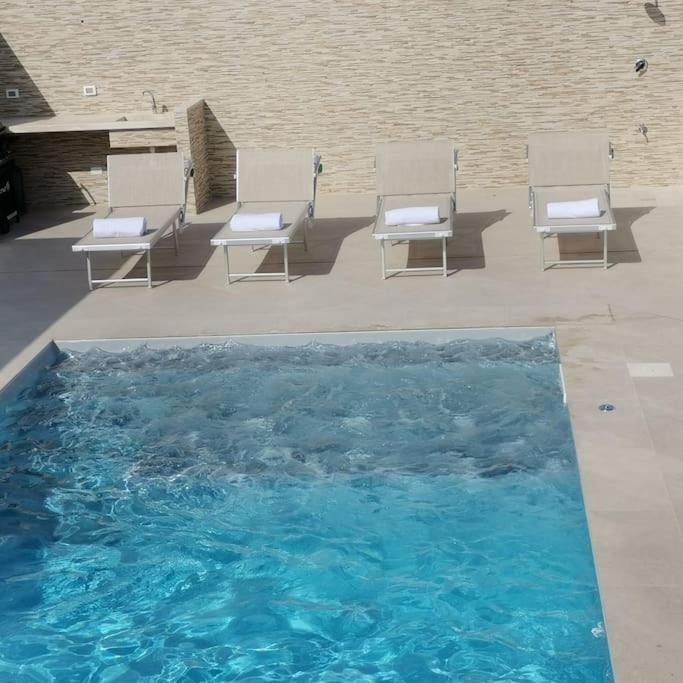 VillaTalè with private Swimming pool. Within walking distance of the beach. - Villa - 15