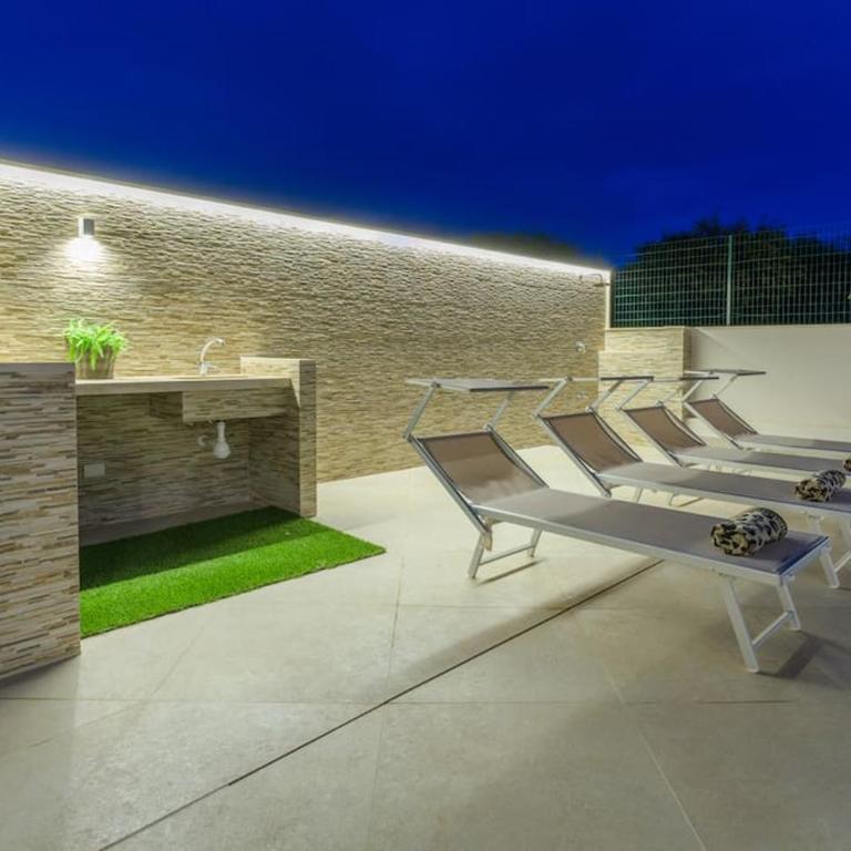 VillaTalè with private Swimming pool. Within walking distance of the beach. - Villa - 64