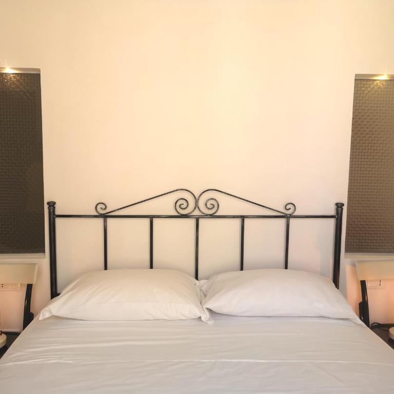 Ajamola '800 - Deluxe Double Room with Side Sea View - 4